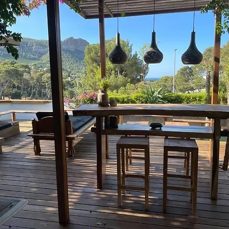Villa Java